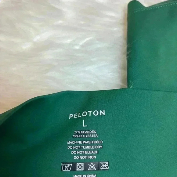 Peloton Scalloped Emerald Green Leggings Size L - Picture 4 of 6